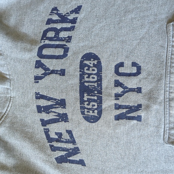 NYC Hoodie - Picture 4 of 6